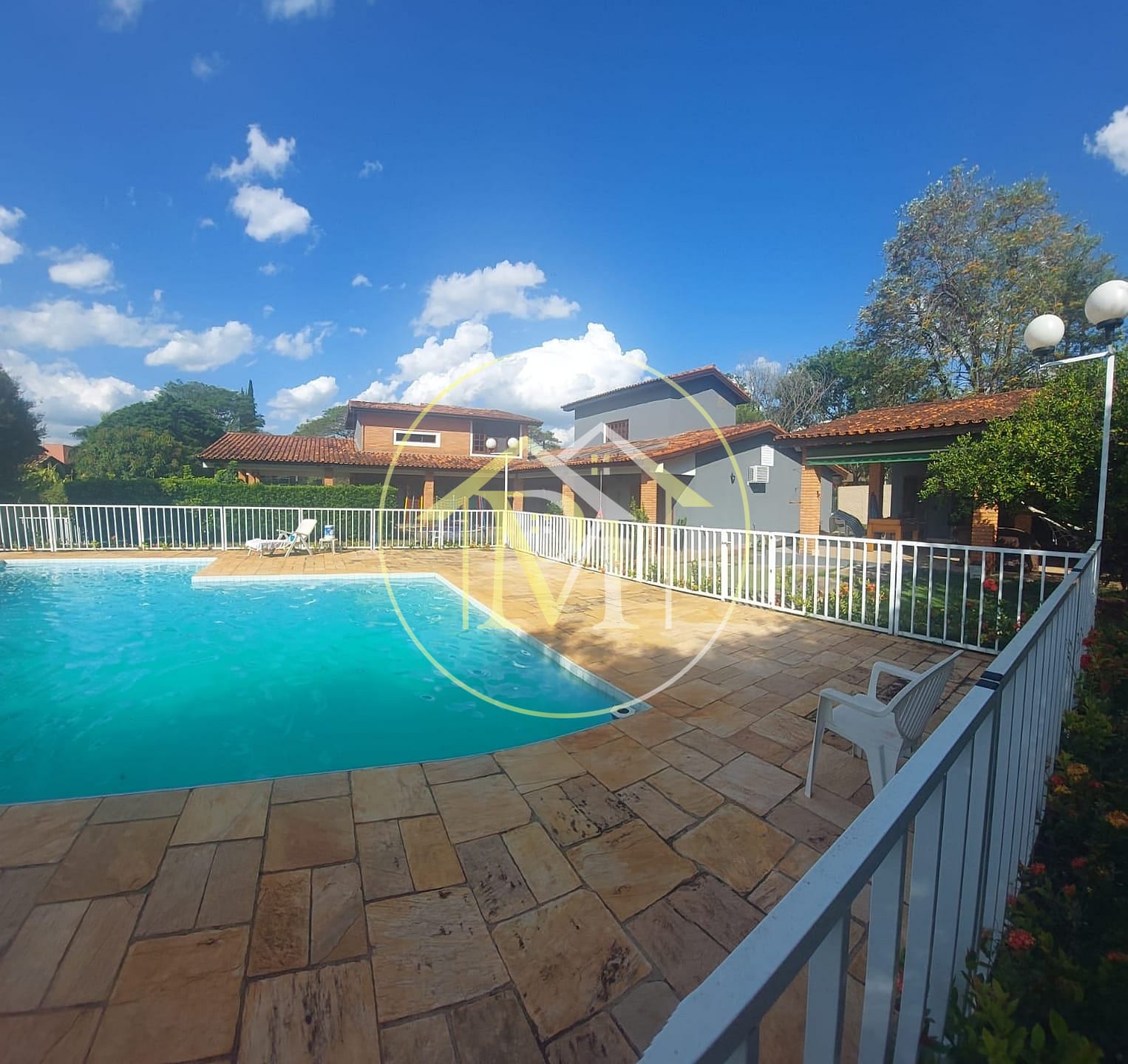 Casa à venda com 4 quartos, 438m² - Foto 29