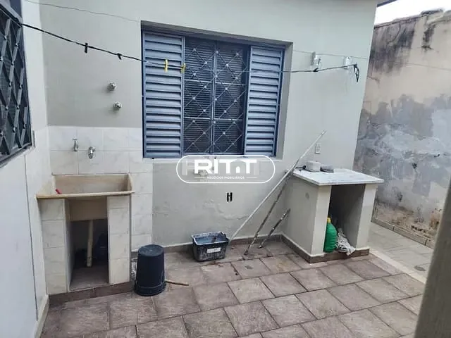 Casa com 3m² 3 quartos e 3 banheiros, à venda, no bairro Taquaral em Campinas
