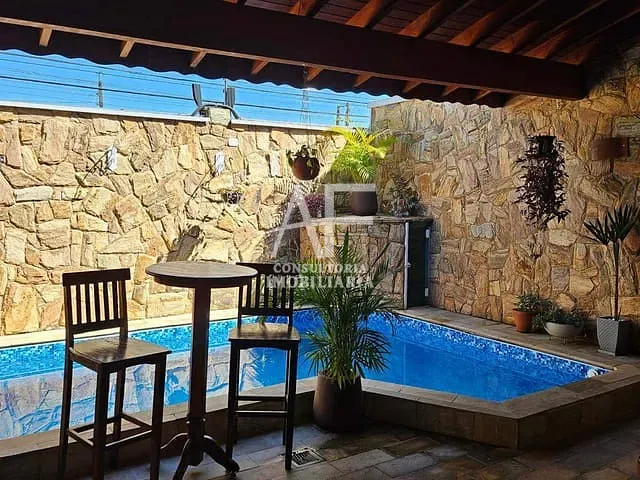 Casa 3 quartos e 3 banheiros, à venda, no bairro Barranco em Taubaté