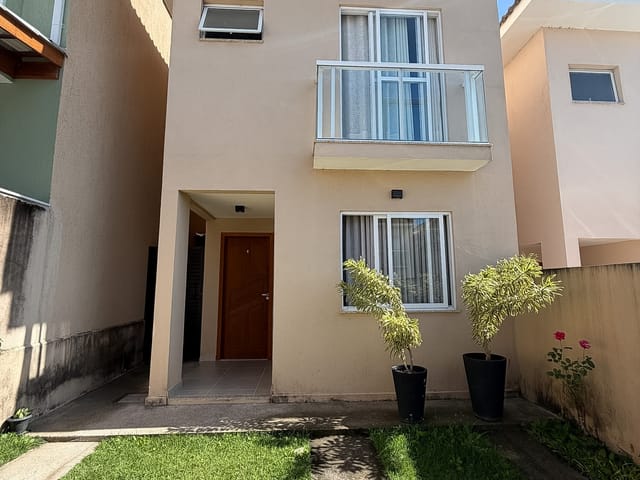 Casa com 106m² 2 quartos e 3 banheiros, à venda, no bairro Granja dos Cavaleiros em Alameda da Lagoa