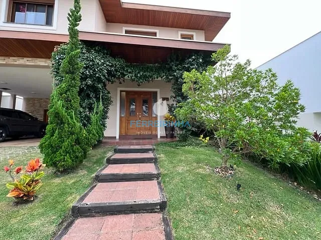Casa com 451m² 4 quartos e 6 banheiros, à venda, no bairro Condomínio Residencial Monte Carlo em São José dos Campos
