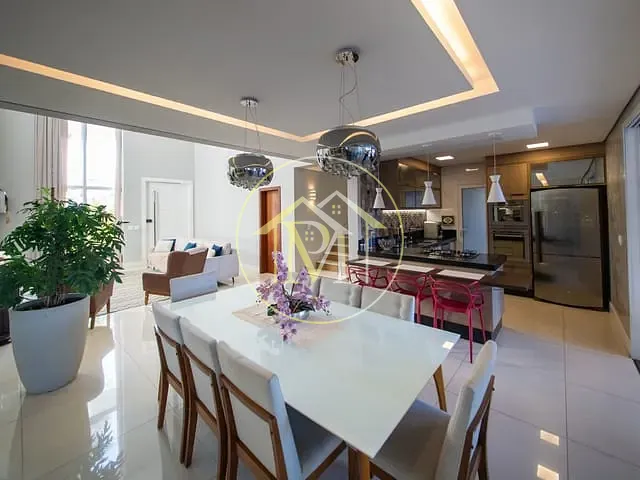 Casa com 250m² 3 quartos e 5 banheiros, à venda, no bairro Ibiti Reserva em Sorocaba