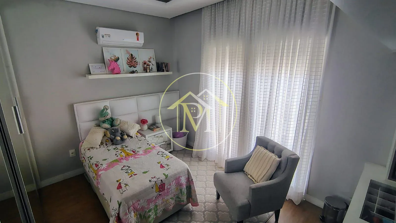 Casa, 3 quartos, 235 m² - Foto 28