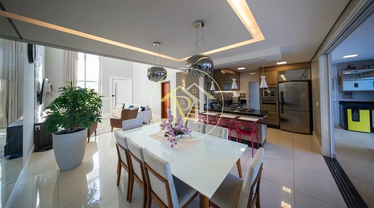 Casa, 3 quartos, 235 m² - Foto 1