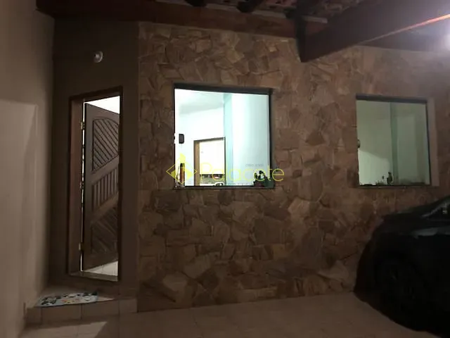 Casa com 150m² 3 quartos e 2 banheiros, à venda, no bairro Residencial Comercial Vila Verde em Pindamonhangaba