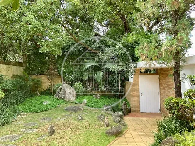 Casa com 750m², à venda, no bairro Campo Belo em São Paulo