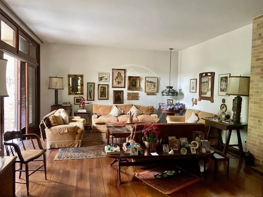 Casa, 4 quartos, 250 m² - Foto 8