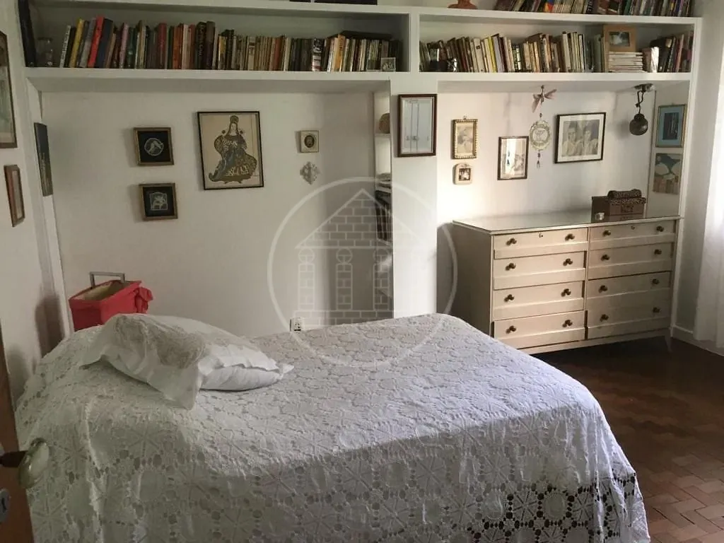 Casa, 4 quartos, 250 m² - Foto 4