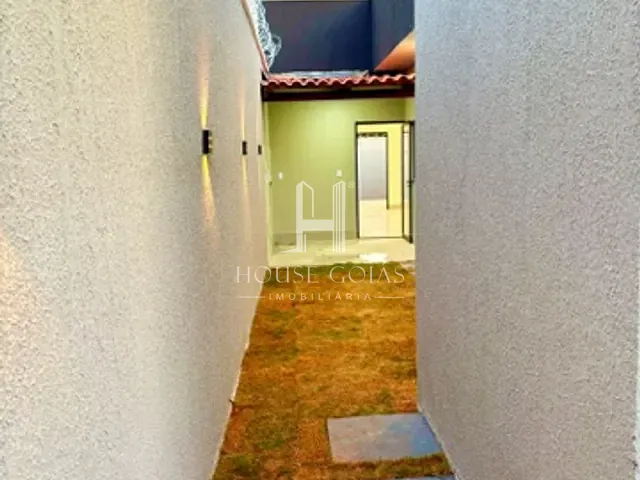 Casa com 216m² 3 quartos e 1 banheiro, à venda, no bairro Jardim Buriti Sereno em Aparecida de Goiânia