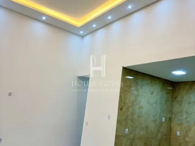 Casa com 216m² 3 quartos e 1 banheiro, à venda, no bairro Jardim Buriti Sereno em Aparecida de Goiânia