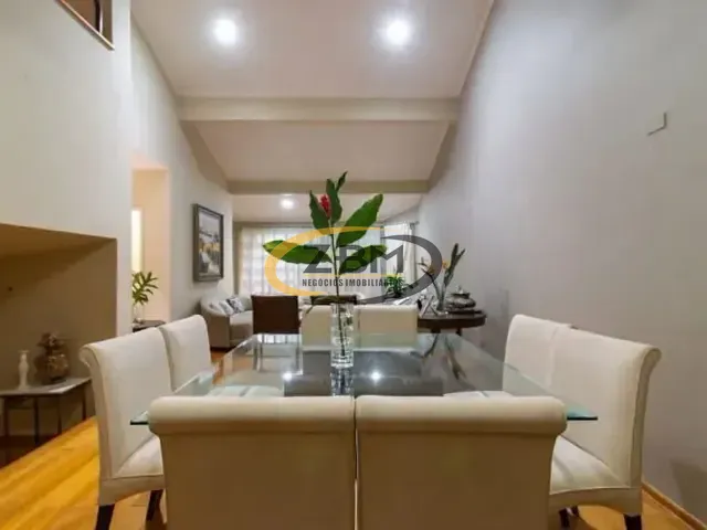 Casa com 600m² 3 quartos e 5 banheiros, à venda ou para alugar, no bairro Tucano em Londrina