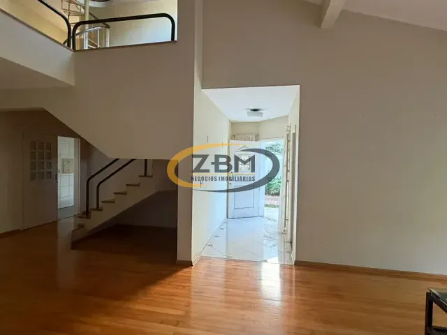 Casa com 600m² 3 quartos e 5 banheiros, à venda ou para alugar, no bairro Tucano em Londrina