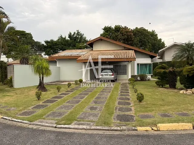 Casa 3 quartos e 2 banheiros, à venda, no bairro Chácara do Visconde em Taubaté