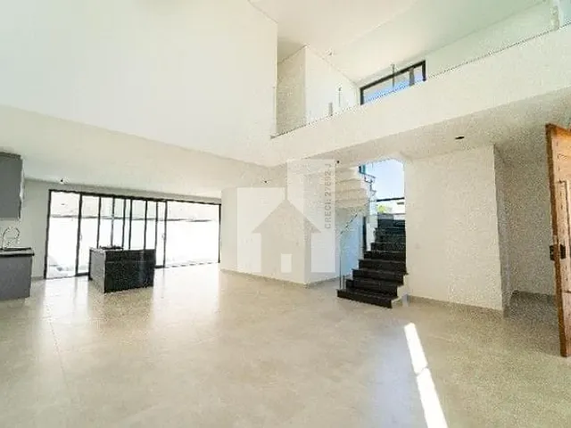 Casa com 250m² 4 quartos e 4 banheiros, à venda, no bairro Recanto Quarto Centenário em Jundiaí