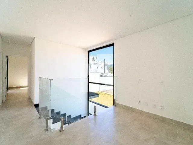 Casa com 250m² 4 quartos e 4 banheiros, à venda, no bairro Recanto Quarto Centenário em Jundiaí