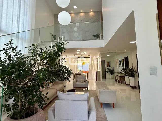 Casa com 466m² 4 quartos e 6 banheiros, à venda, no bairro Alphaville (Abrantes) em Camaçari