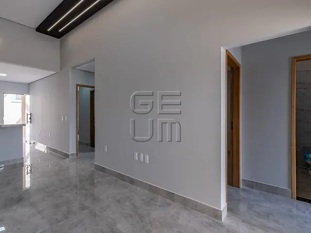 Casa com 125m² 3 quartos e 2 banheiros, à venda, no bairro Jardim Ecoville I em Cambé