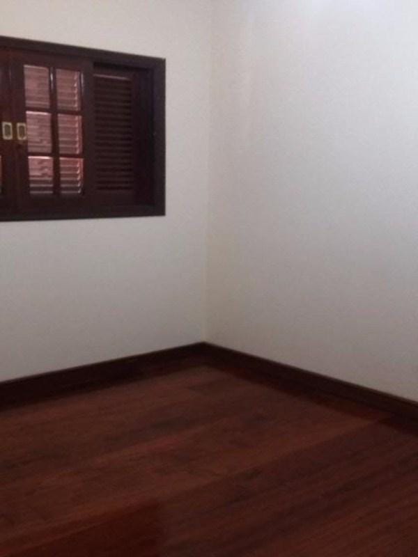 Casa, 3 quartos, 325 m² - Foto 26