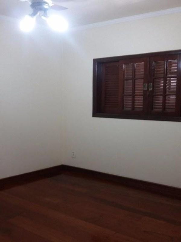 Casa, 3 quartos, 325 m² - Foto 25