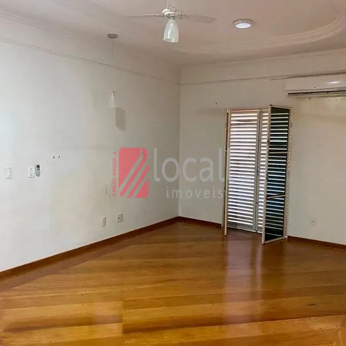 Casa com 3 quartos para aluguel, 200m² — foto 12 de 19