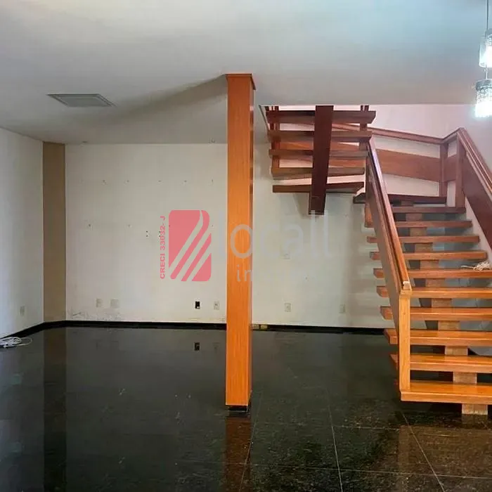 Casa com 3 quartos para aluguel, 200m² — foto 18 de 19