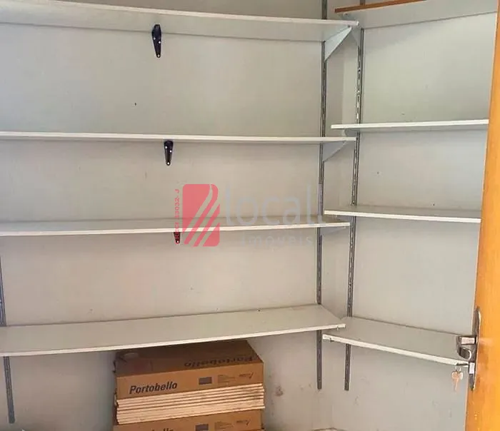 Casa com 3 quartos para aluguel, 200m² — foto 17 de 19