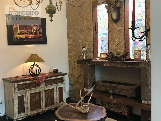 Casa 5 quartos e 3 banheiros, à venda, no bairro Vila Carrão em São Paulo