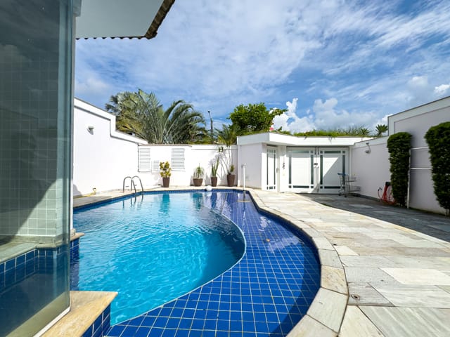 Casa com 340m² 3 quartos e 5 banheiros, à venda, no bairro Recreio dos Bandeirantes em Rio de Janeiro