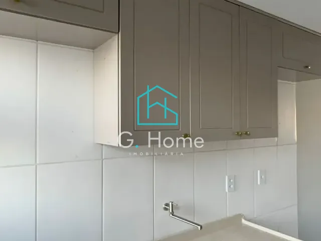 Casa com 136m² 2 quartos e 1 banheiro, à venda, no bairro Jardim Maria Celina em Londrina