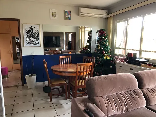 Casa com 250m² 3 quartos e 1 banheiro, à venda, no bairro Parque Residencial Groot em Holambra