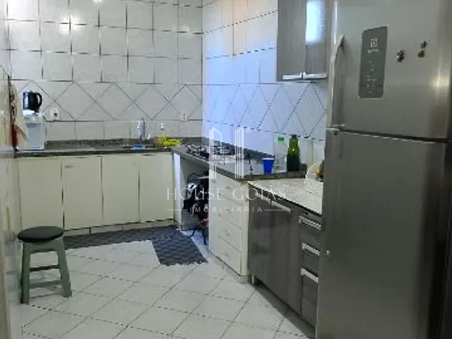 Casa com 320m² 6 quartos e 3 banheiros, à venda, no bairro Jardim Tropical em Aparecida de Goiânia
