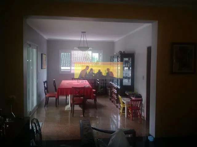 Casa com 1400m², à venda, no bairro Vila Hollândia em Campinas