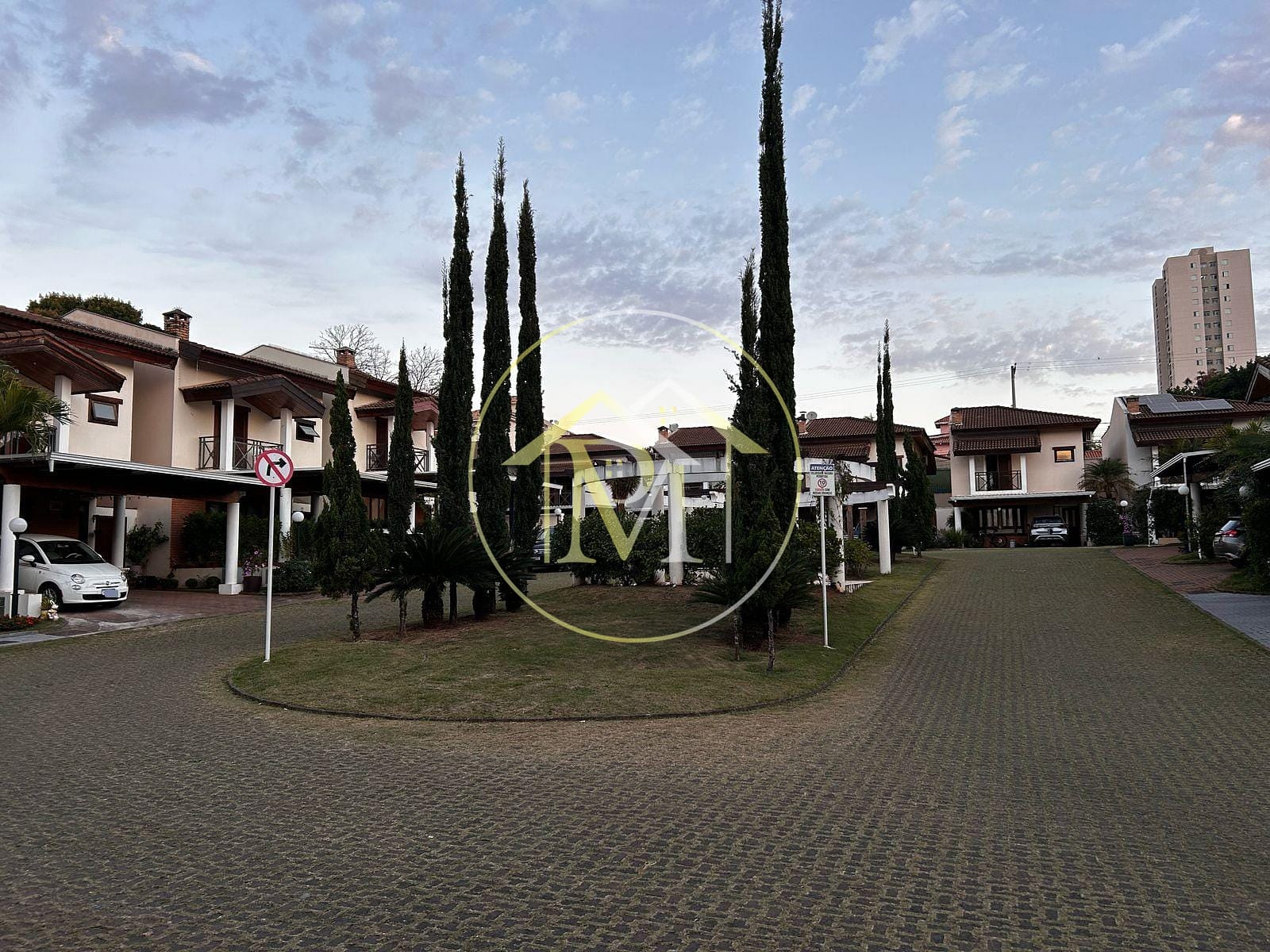 Casa à venda com 3 quartos, 145m² - Foto 10