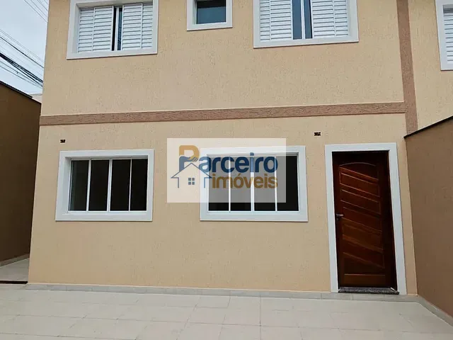 Casa 2 quartos e 1 banheiro, à venda, no bairro Vila Aurea em São Paulo