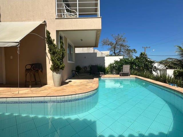 Casa com 470m² 6 quartos e 5 banheiros, à venda, no bairro Lagoa em Macaé