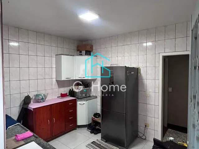 Casa com 280m² 3 quartos e 3 banheiros, à venda, no bairro Conjunto Santa Rita 6 em Londrina