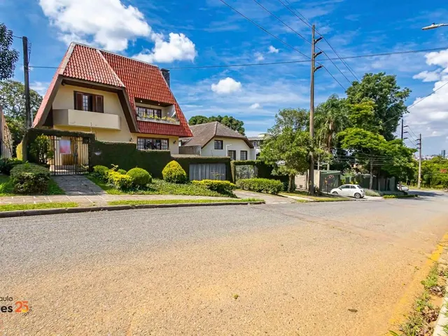 Casa com 525m² 4 quartos e 4 banheiros, à venda, no bairro Jardim Schaffer em Curitiba