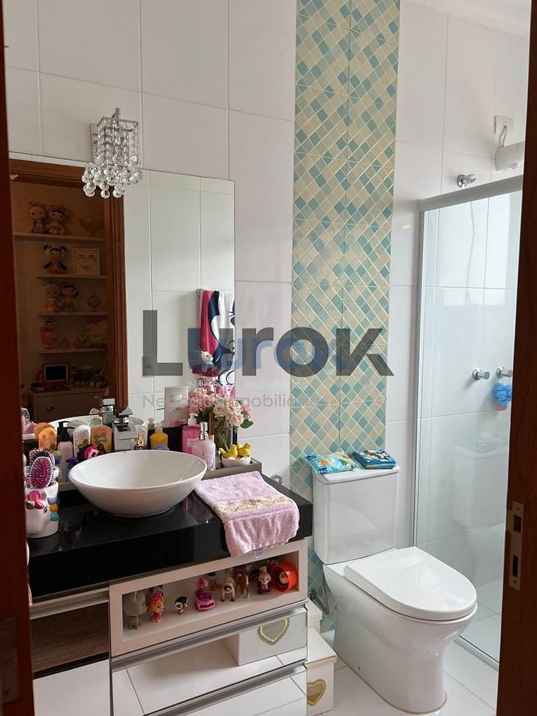 Casa, 3 quartos, 330 m² - Foto 31