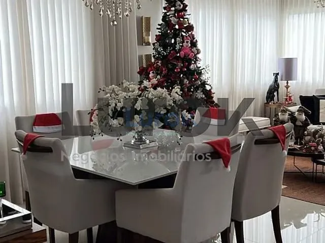 Casa com 308m² 3 quartos e 5 banheiros, à venda, no bairro Parque das Laranjeiras em Itatiba