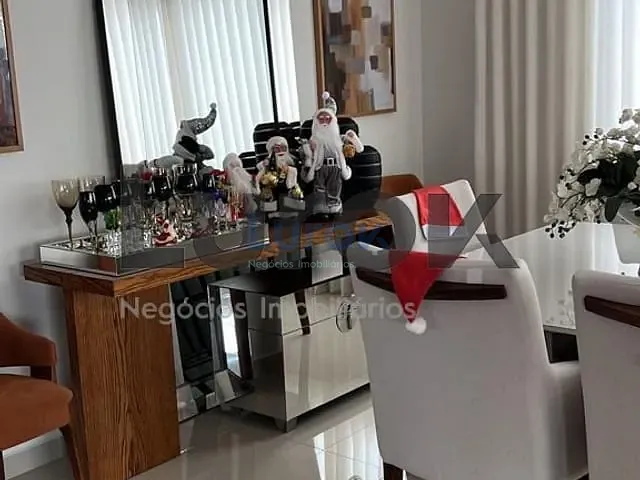 Casa com 308m² 3 quartos e 5 banheiros, à venda, no bairro Parque das Laranjeiras em Itatiba