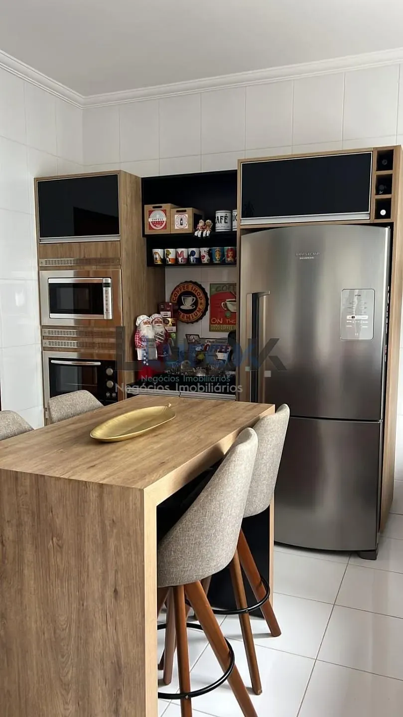 Casa, 3 quartos, 330 m² - Foto 10