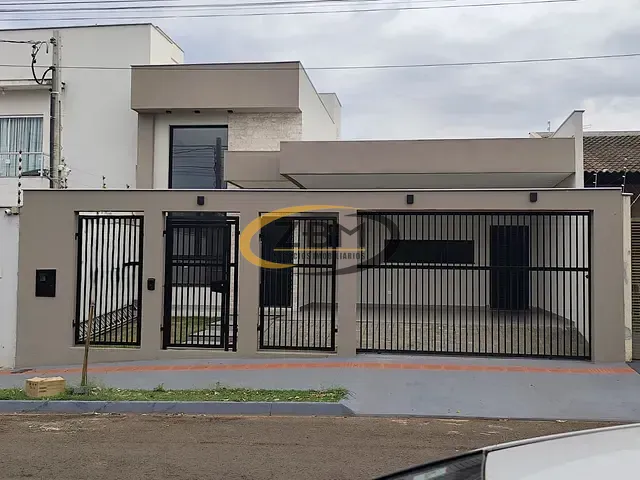 Casa com 250m² 3 quartos e 1 banheiro, à venda, no bairro Loteamento Chamonix em Londrina