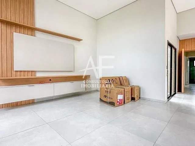 Casa com 250m² 3 quartos e 3 banheiros, à venda, no bairro Dos Guedes em Tremembé