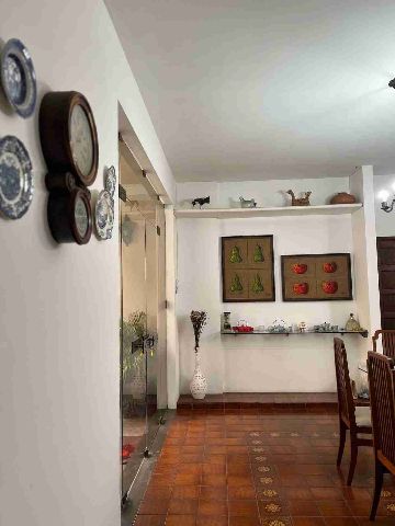Casa com 546m² 5 quartos e 4 banheiros, à venda ou para alugar, no bairro Centro em Campos dos Goytacazes