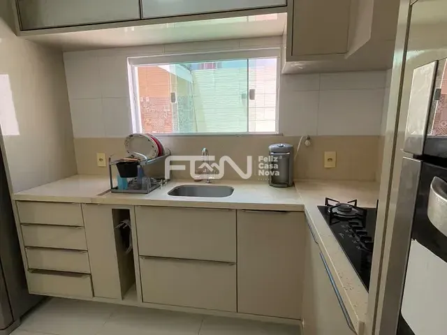 Casa 4 quartos e 3 banheiros, para alugar, no bairro Parque Nascente do Rio Capivara em Camaçari