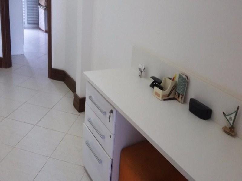 Casa, 4 quartos, 361 m² - Foto 32