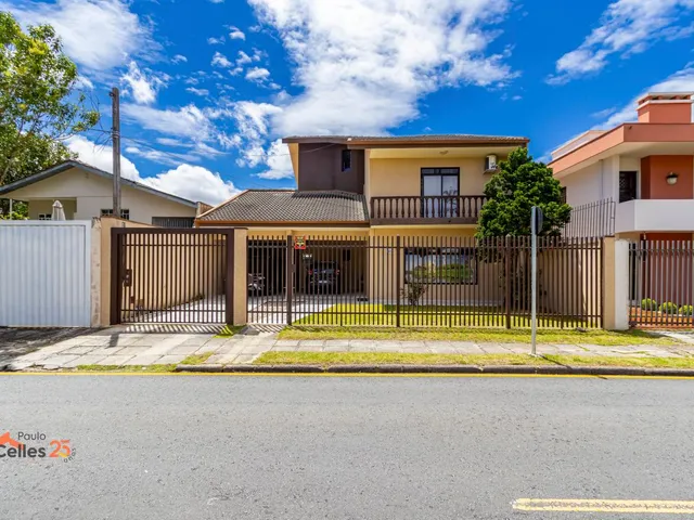 Casa com 408m² 3 quartos e 5 banheiros, à venda, no bairro Jardim das Américas em Curitiba