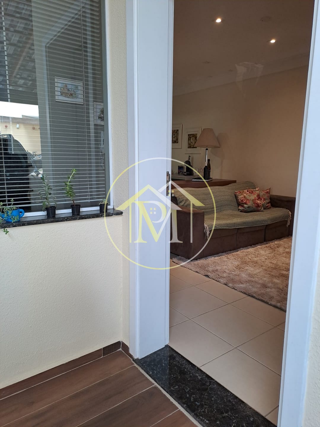 Casa à venda com 3 quartos, 124m² - Foto 4