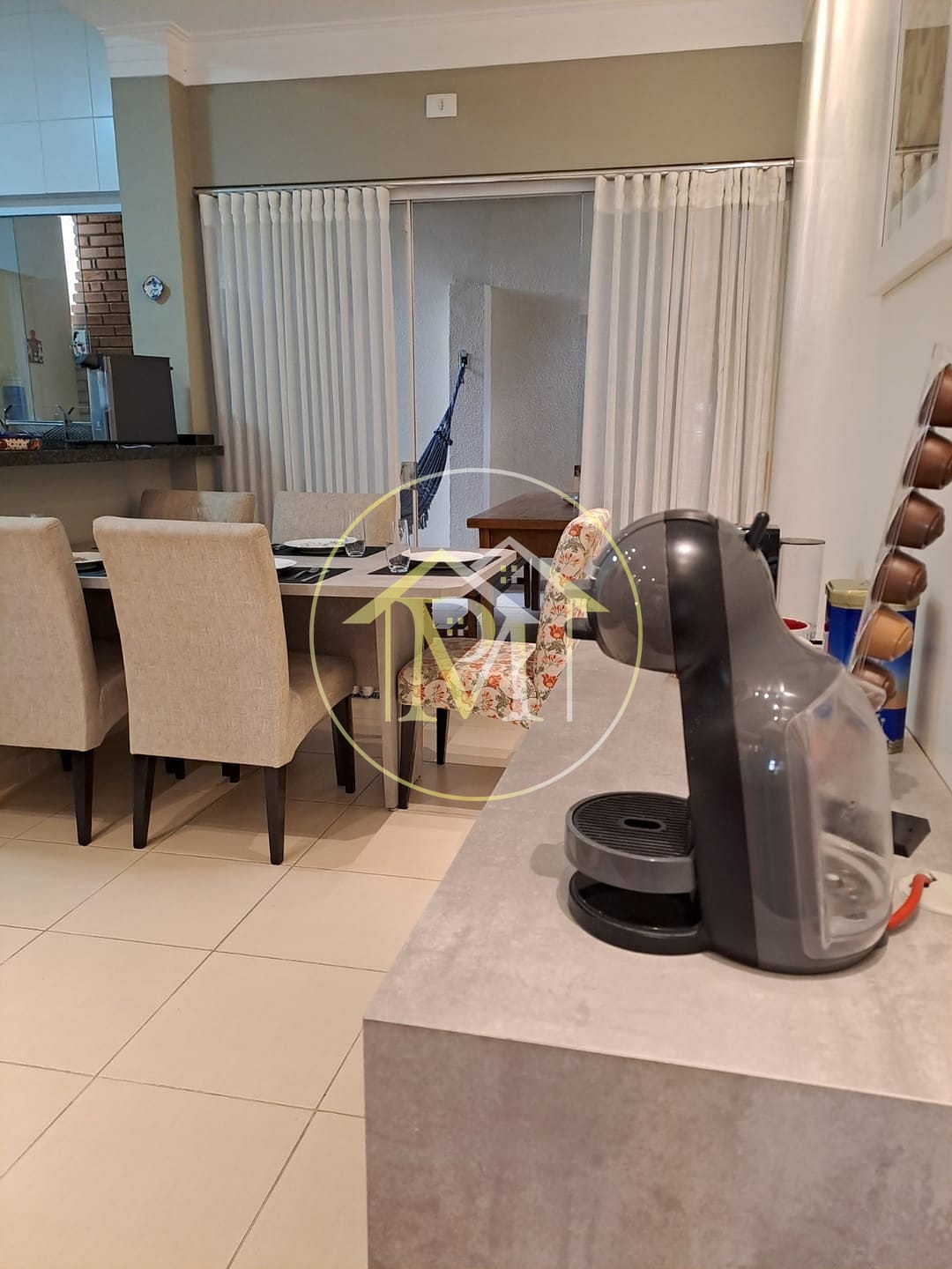 Casa à venda com 3 quartos, 124m² - Foto 2