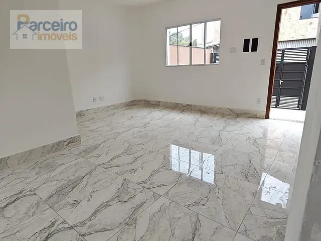 Casa 2 quartos e 1 banheiro, à venda, no bairro Vila Aurea em São Paulo